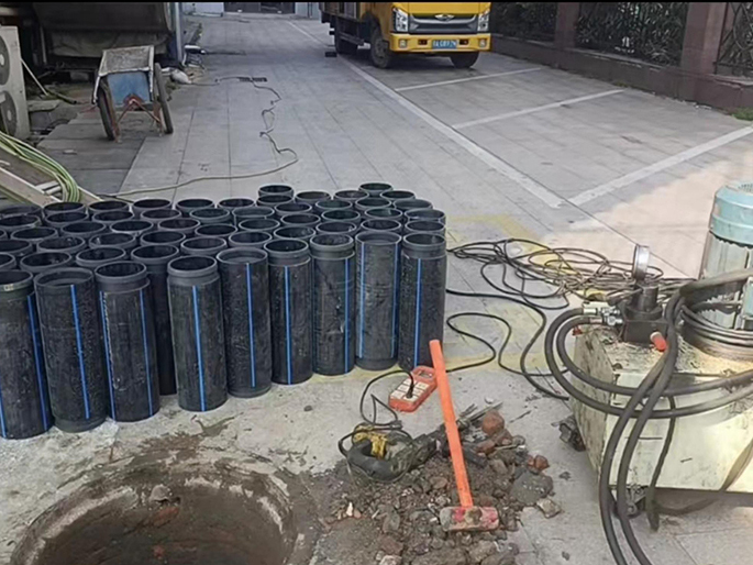 乌海PE置换管厂家 DN315置换管 非开挖管短管置换